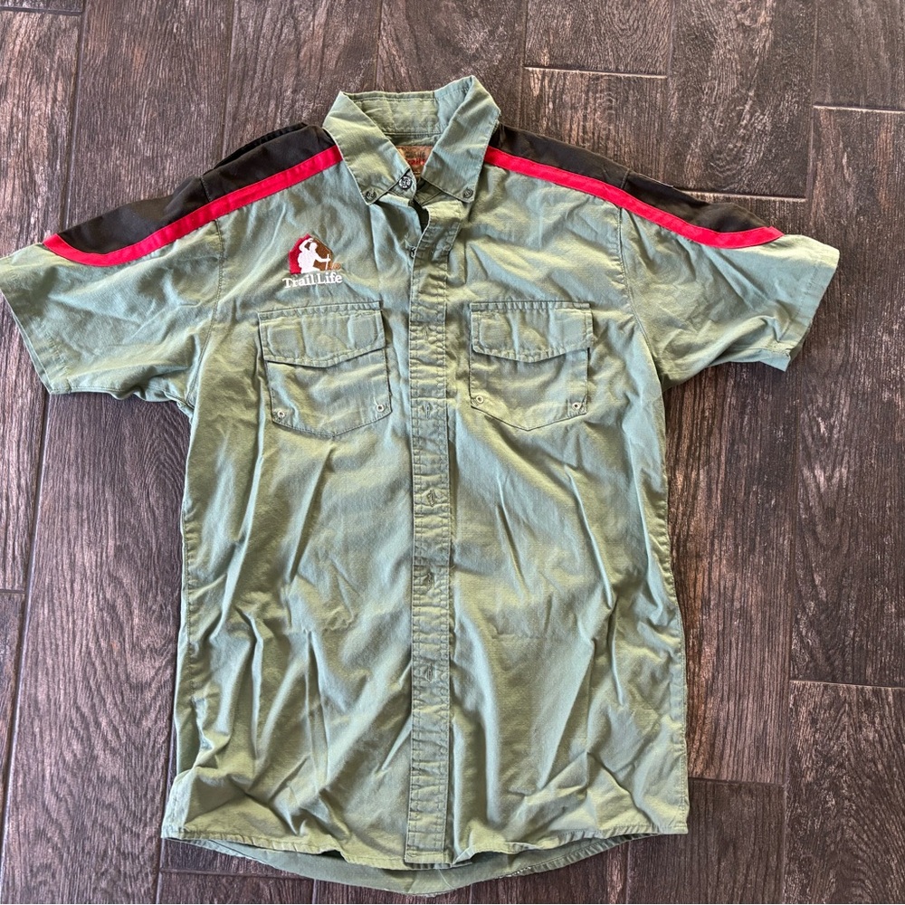 Men’s Trail Life uniform shirt M
